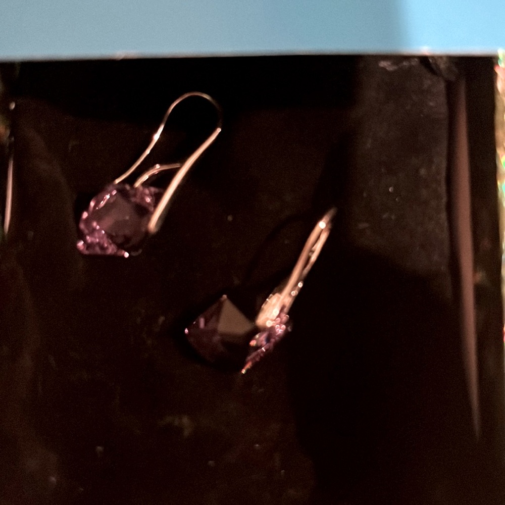 New!  Great gift- Callura purple Swarovski Crystal earrings- silver
